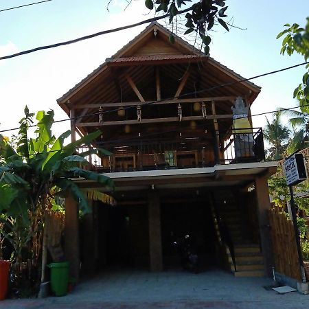 Happy Penida Hostel Toyapakeh Buitenkant foto